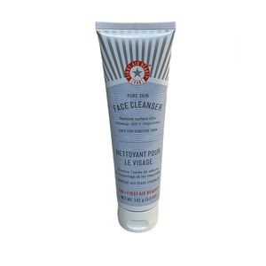 First Aid Beauty Pure Skin Face Cleanser 5.0 oz Brand New‎ Full Sized Calming